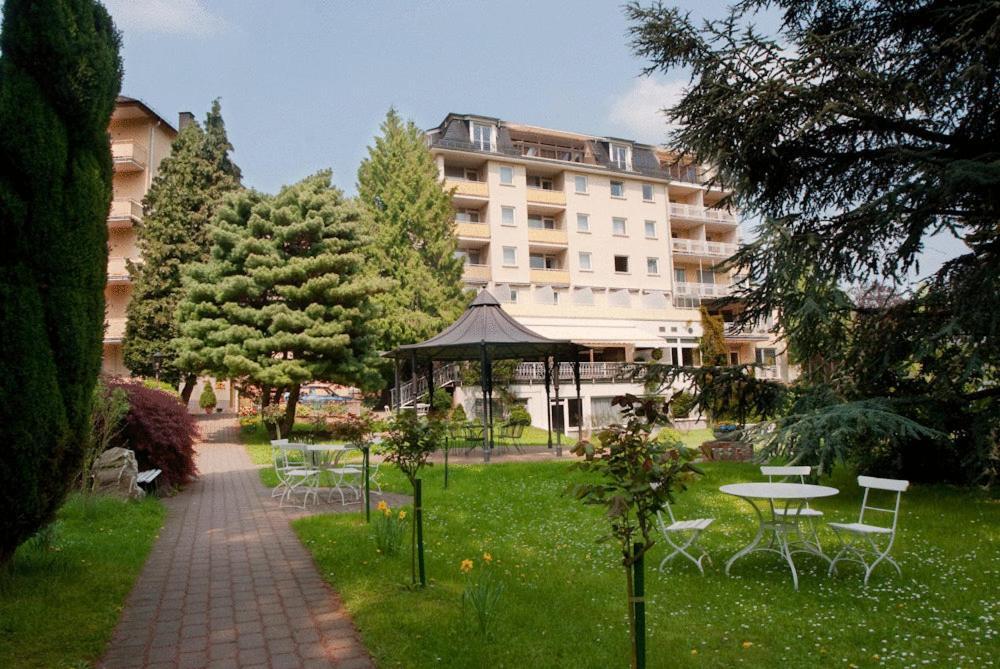 Parkhotel Am Taunus Oberursel Exterior photo